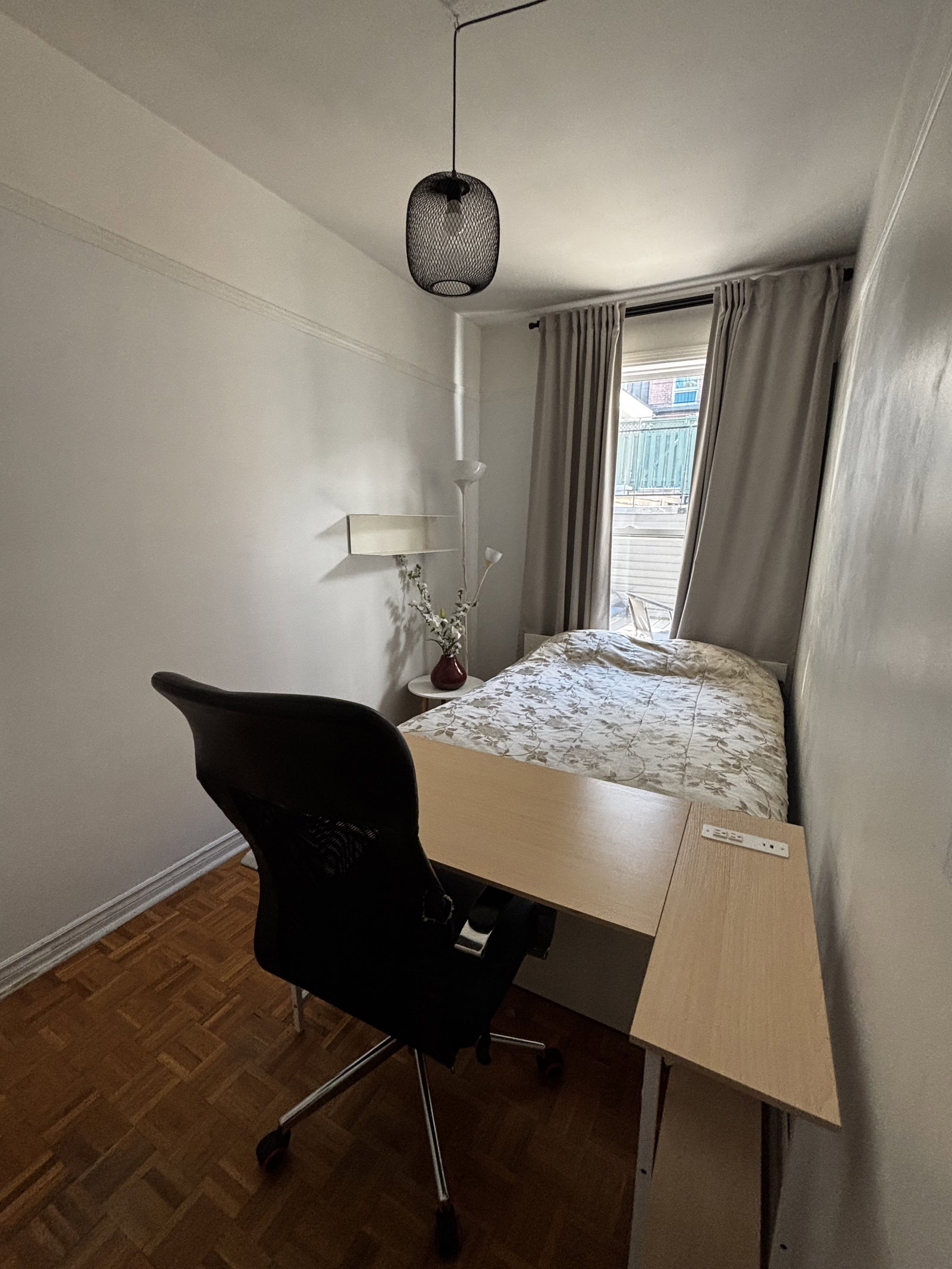 Alloggio Condiviso Montréal 668874