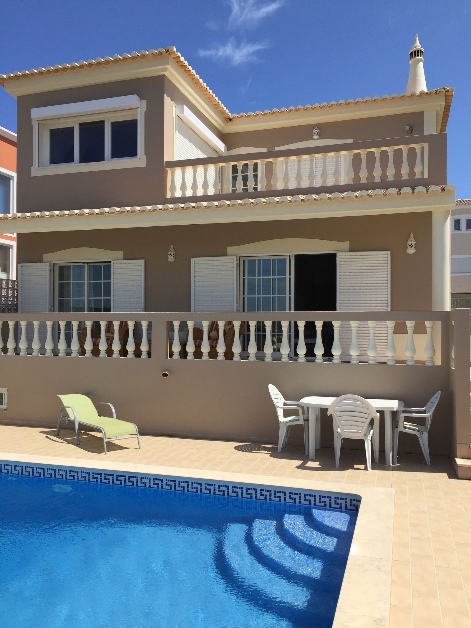 Famiglia Lagos 226342