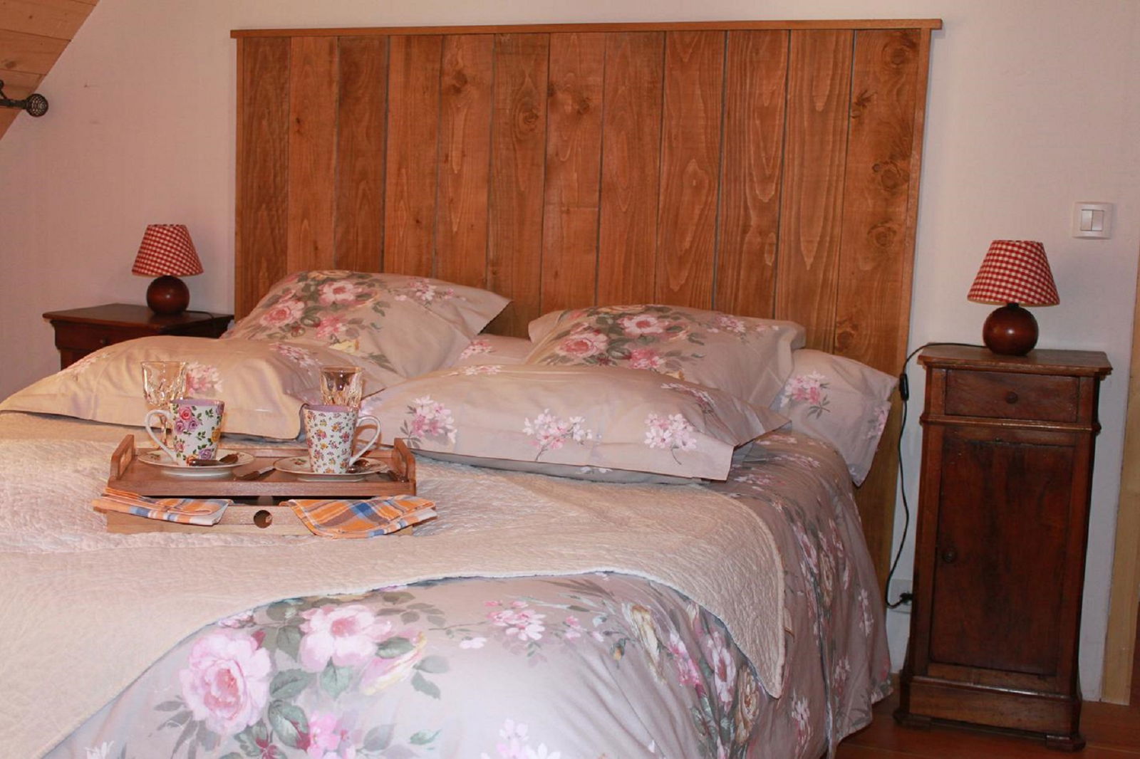 Independent Studio Troo 118877