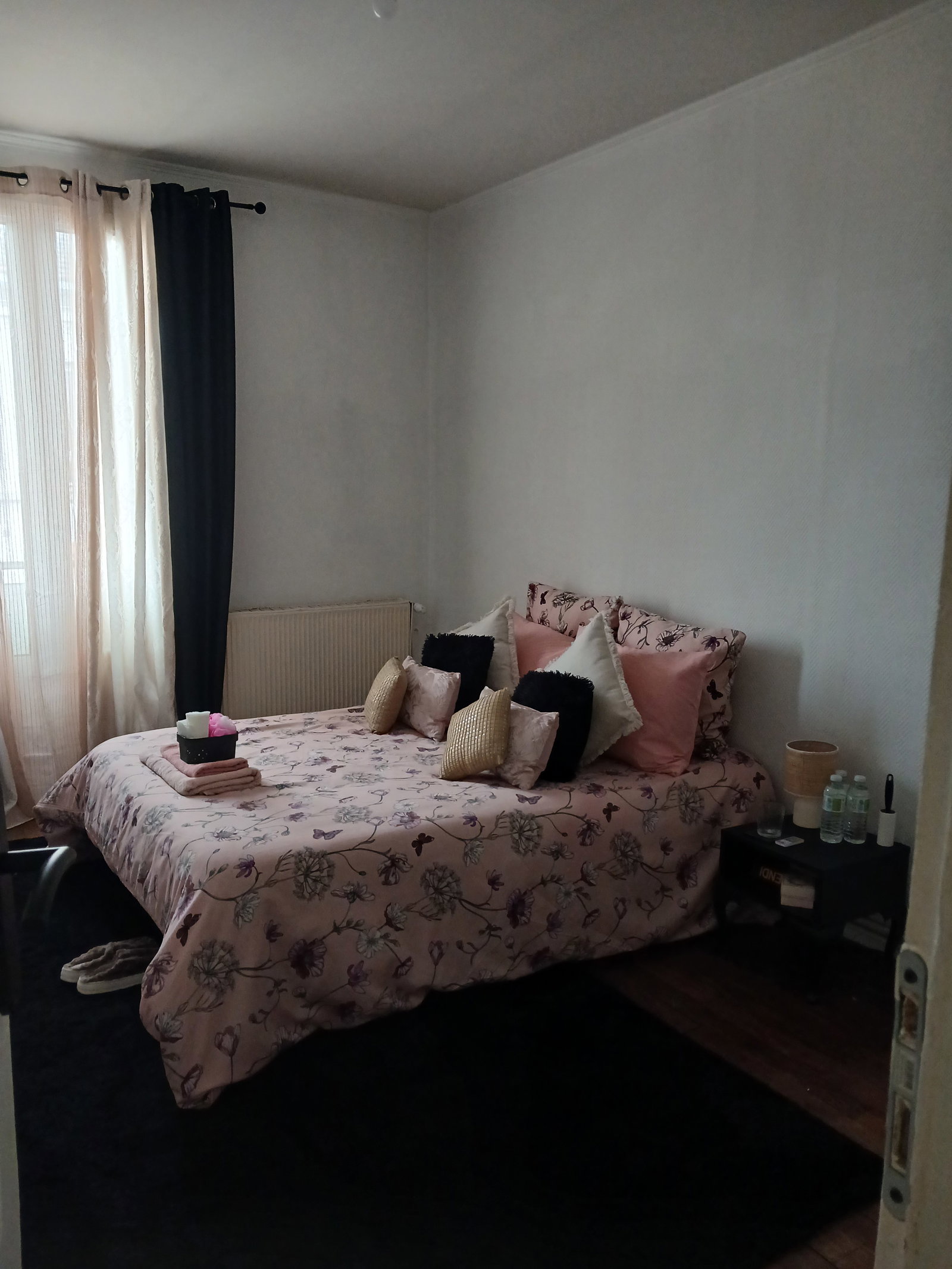 Homestay Saint-Ouen-sur-Seine 666566