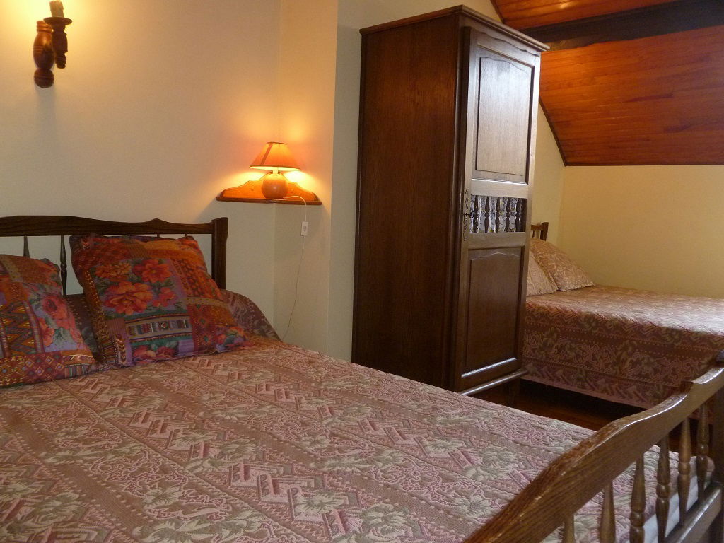 Homestay Saint-Laurent-la-Vallée 152200