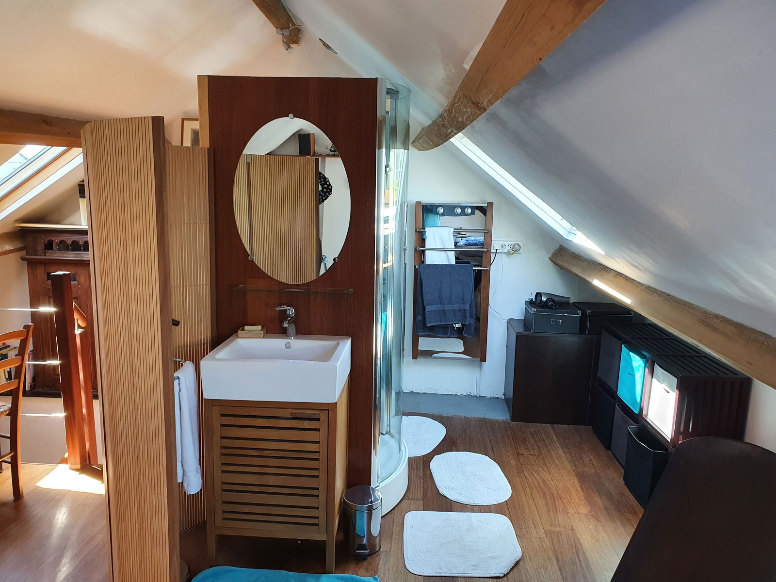 Independent Studio Sarzeau 85753