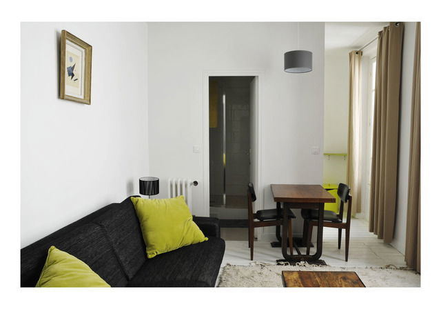 Oberoende Studio Paris 44103