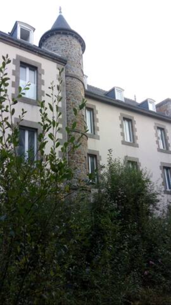 Uafhængigt Studie Saint-Brieuc 243053