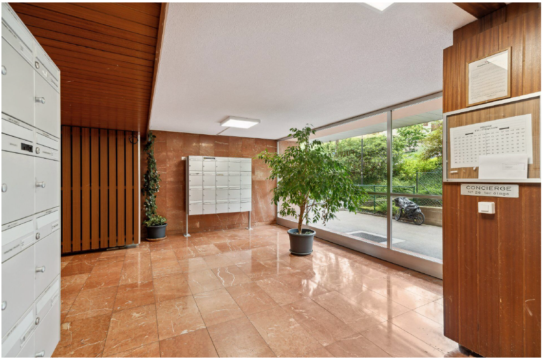 Hela Huset Montreux 500281