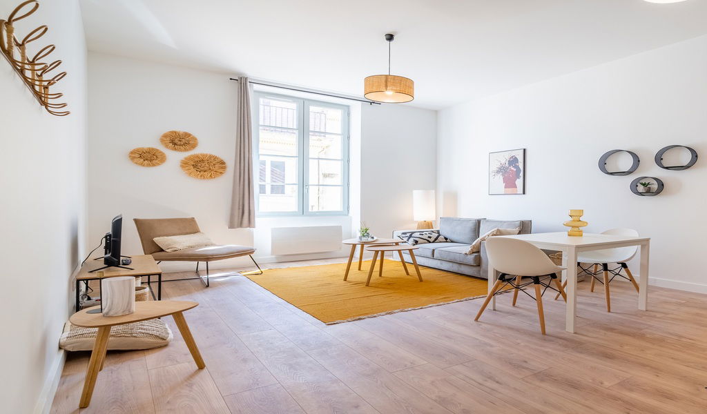 Uafhængigt Studie Marseille 388152