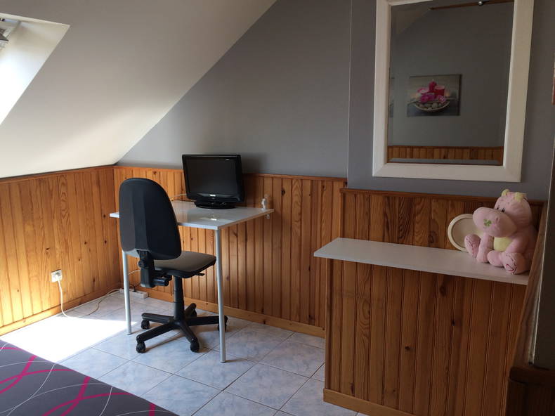 Homestay Élancourt 50736-2