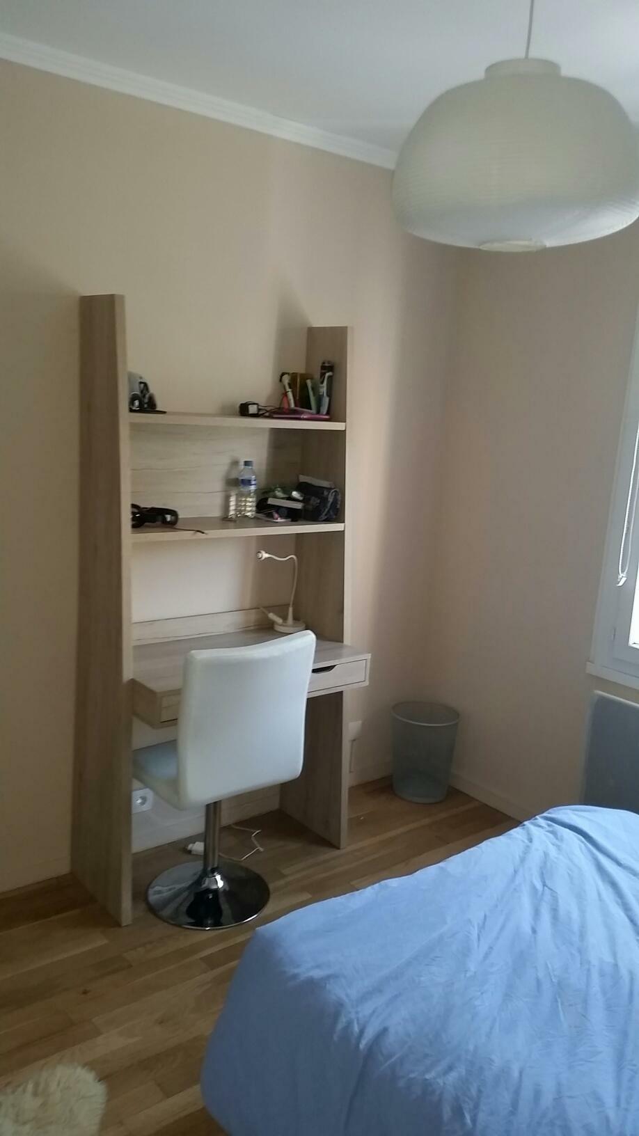 Homestay Jouy-le-Moutier 224956