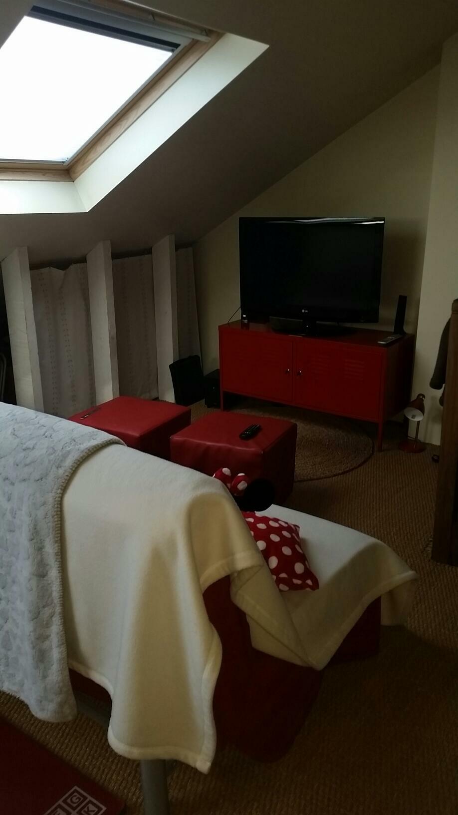 Homestay Jouy-le-Moutier 224956