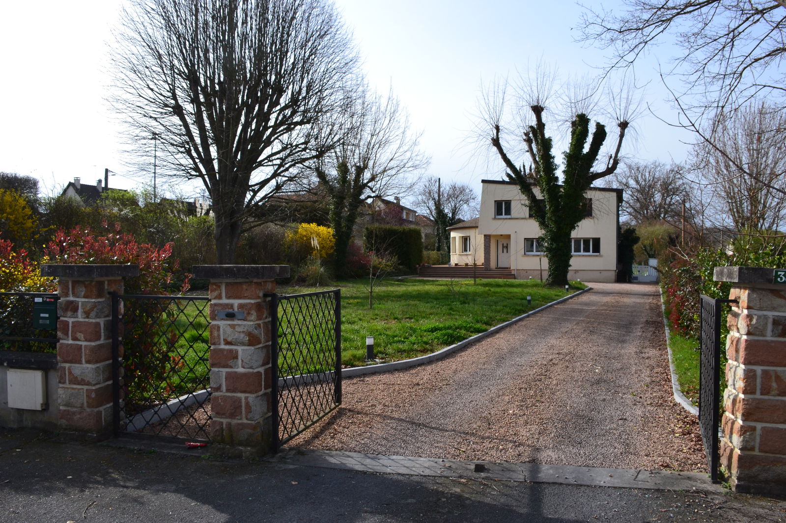 Homestay Domérat 660546