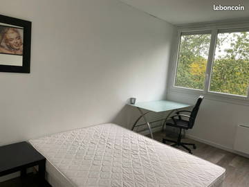 Roomlala | Student shared accommodation opposite schools