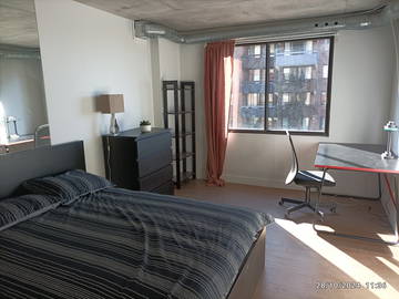 Roomlala | Student shared accommodation single room Available
