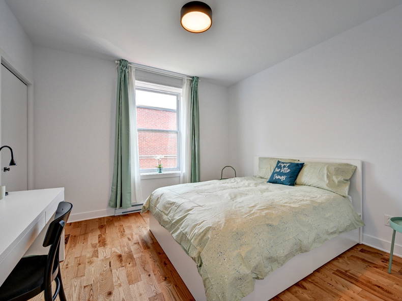 Colocación Montreal 569599-2