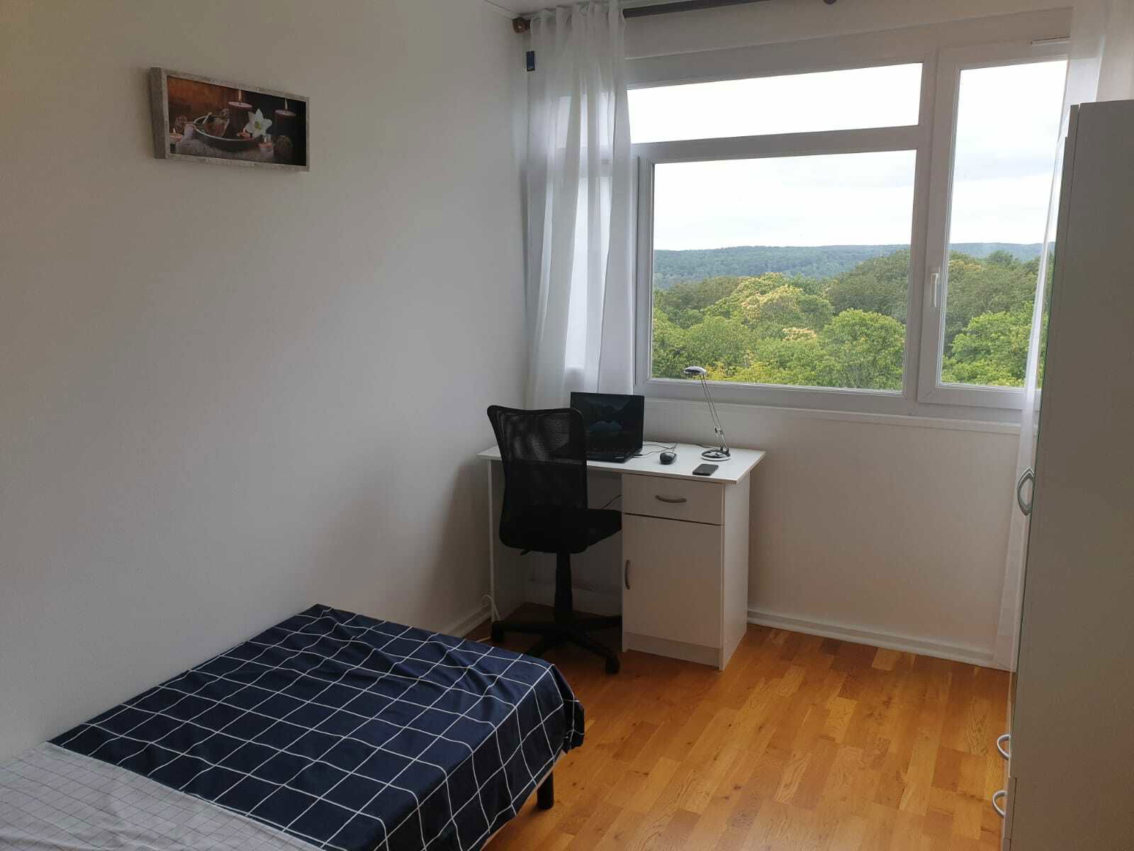 Collocazione Mont-Saint-Aignan 254415
