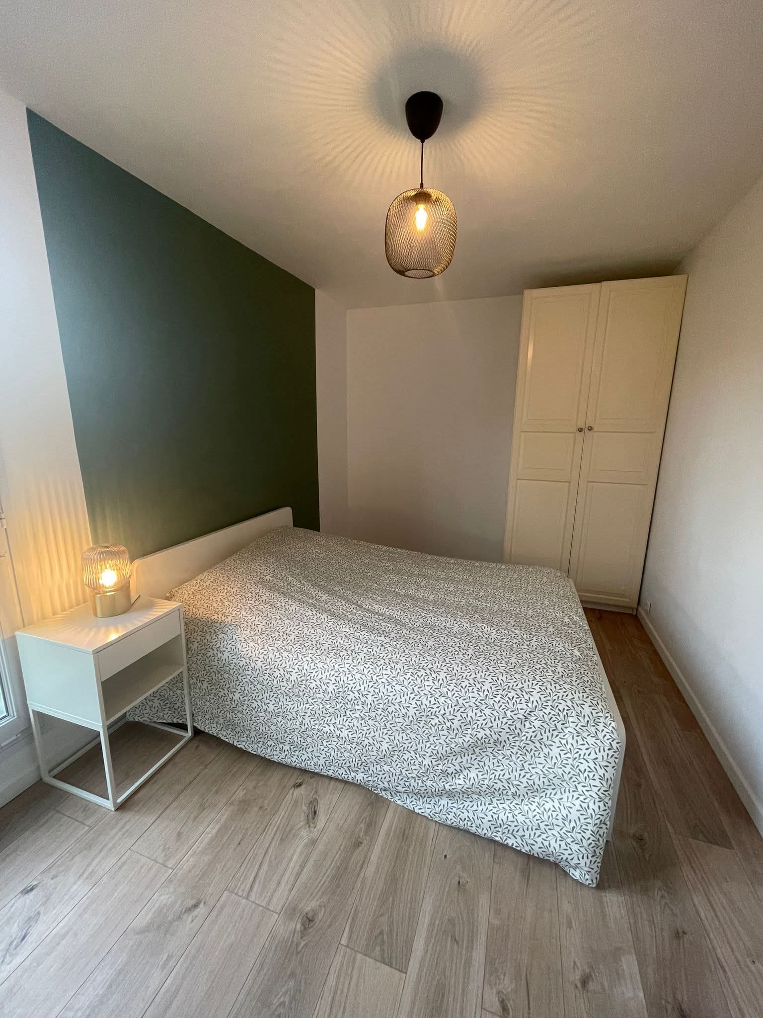Kolokation Mont-Saint-Aignan 665413