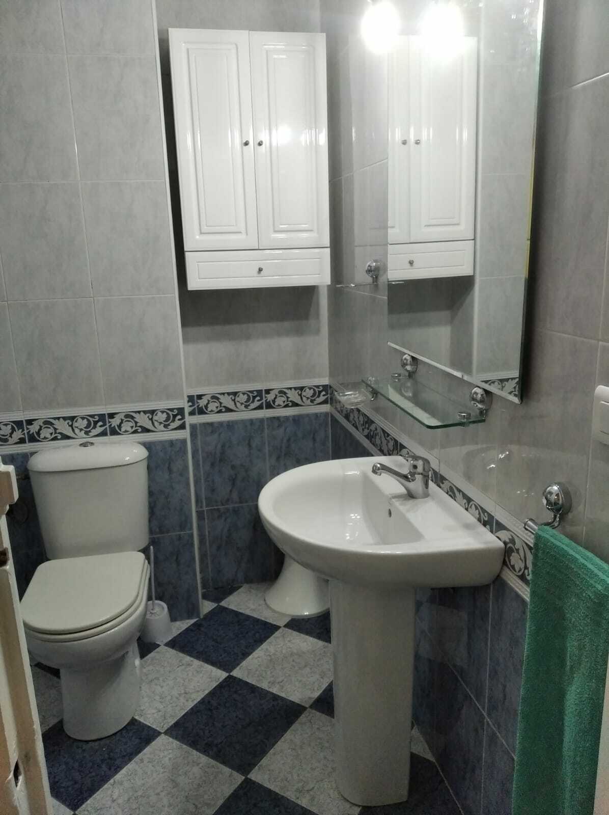 Gastgezin Sevilla 239539