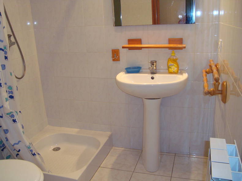 Entire Home Marseille 69341-4