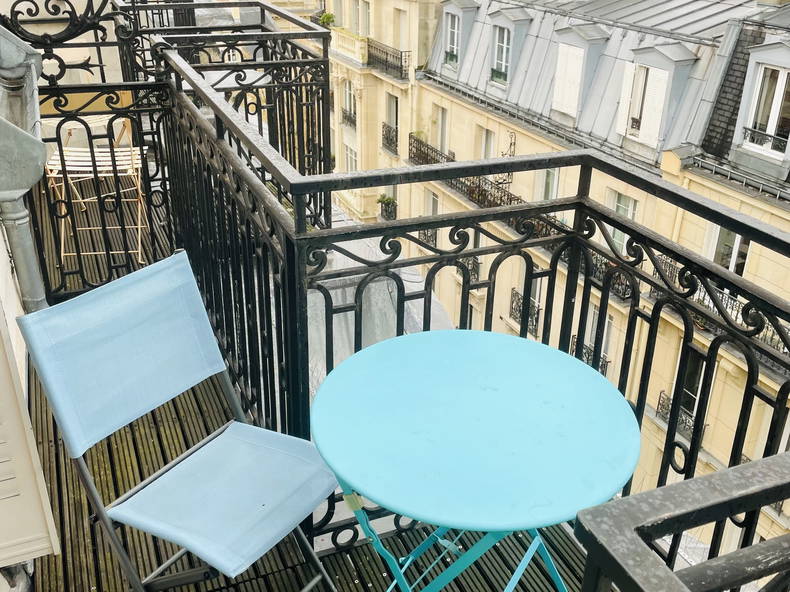 Entire Home Paris 254729-2