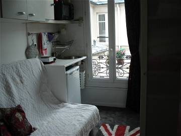 Room For Rent Paris 162816-1