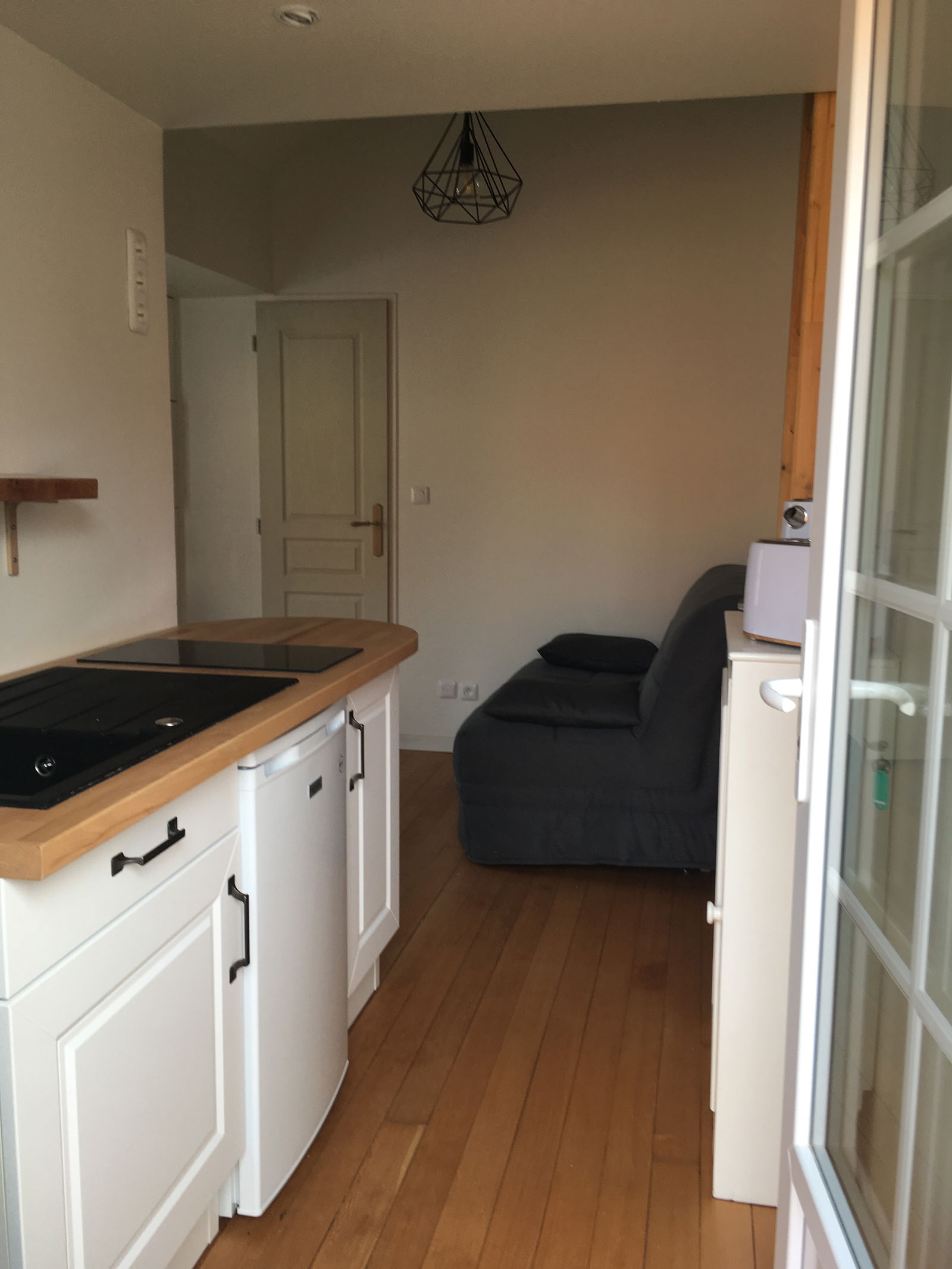 Onofhängeg Studio Saint-Amand-Montrond 227543
