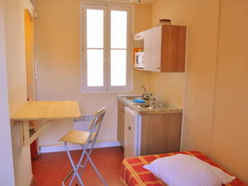 Room For Rent Marseille 9668