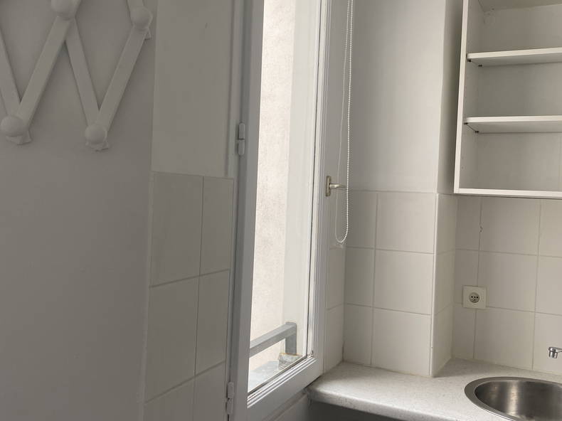 Logement Entier Paris 523570-2