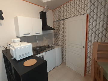 Chambre chez l'habitant à louer à La Chapelle-Saint-Laurent - photo 1-1
