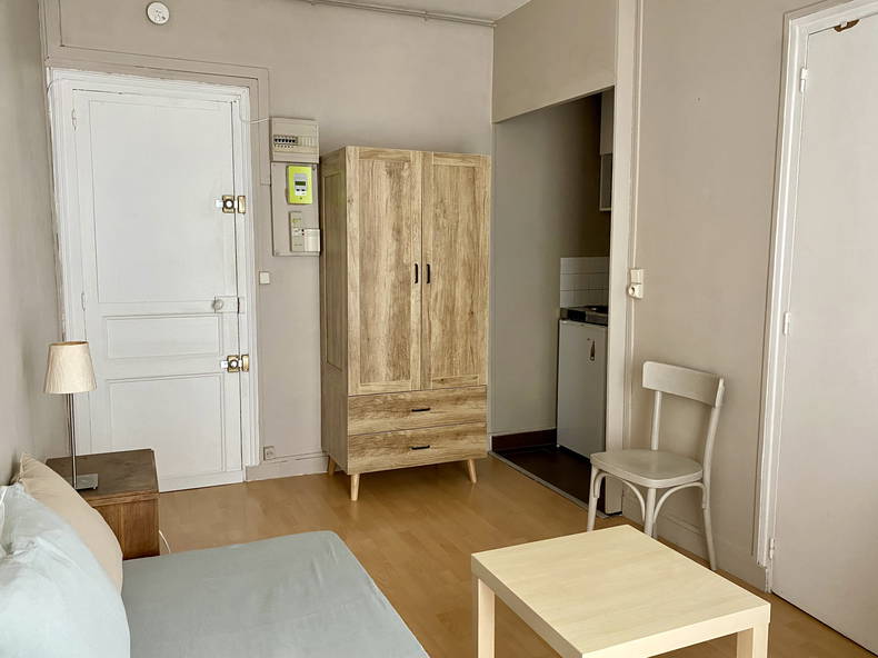 Entire Home Paris 496237-3