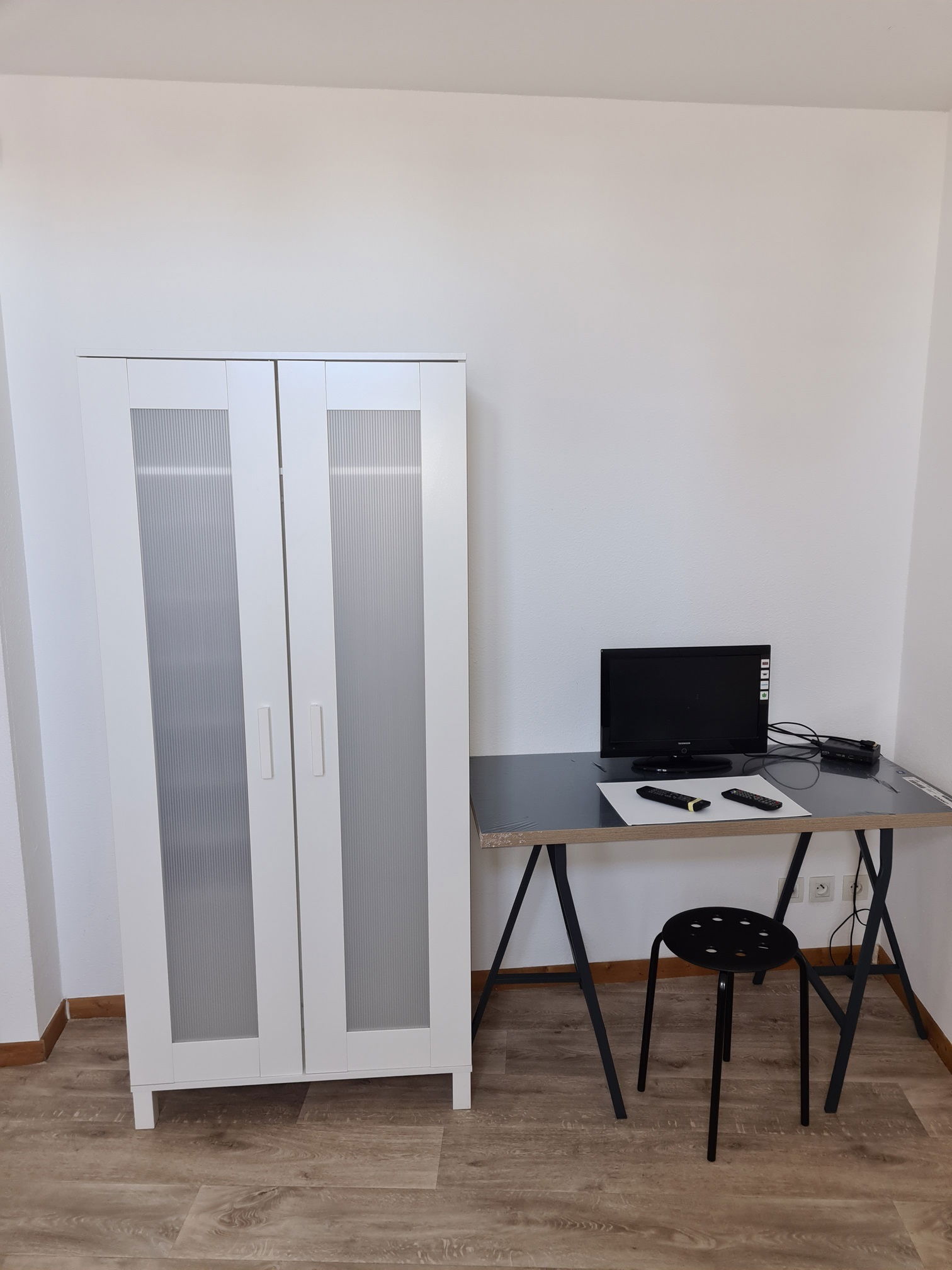 Independent Studio Vichy 216549