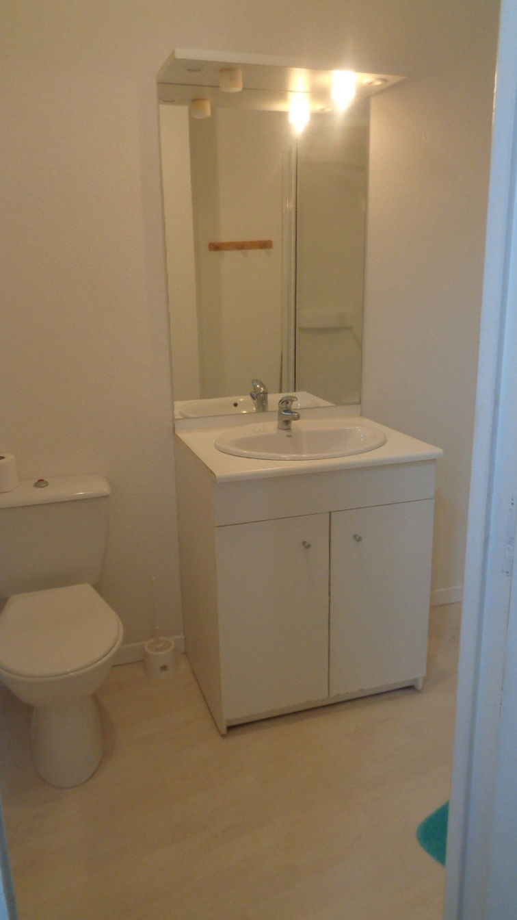 Independent Studio Vichy 216549
