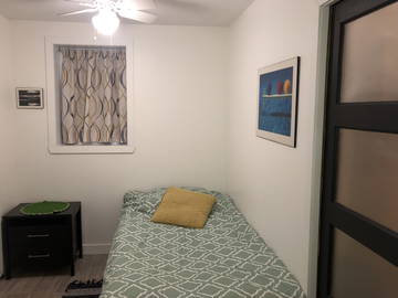 Gesamte Unterkunft zur Miete in Québec - Foto 1 : Schlafzimmer-1