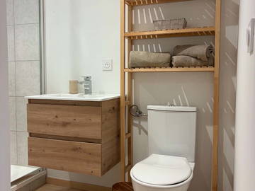 Alloggio intero in affitto a Lugrin - foto 4 : Bagno-4