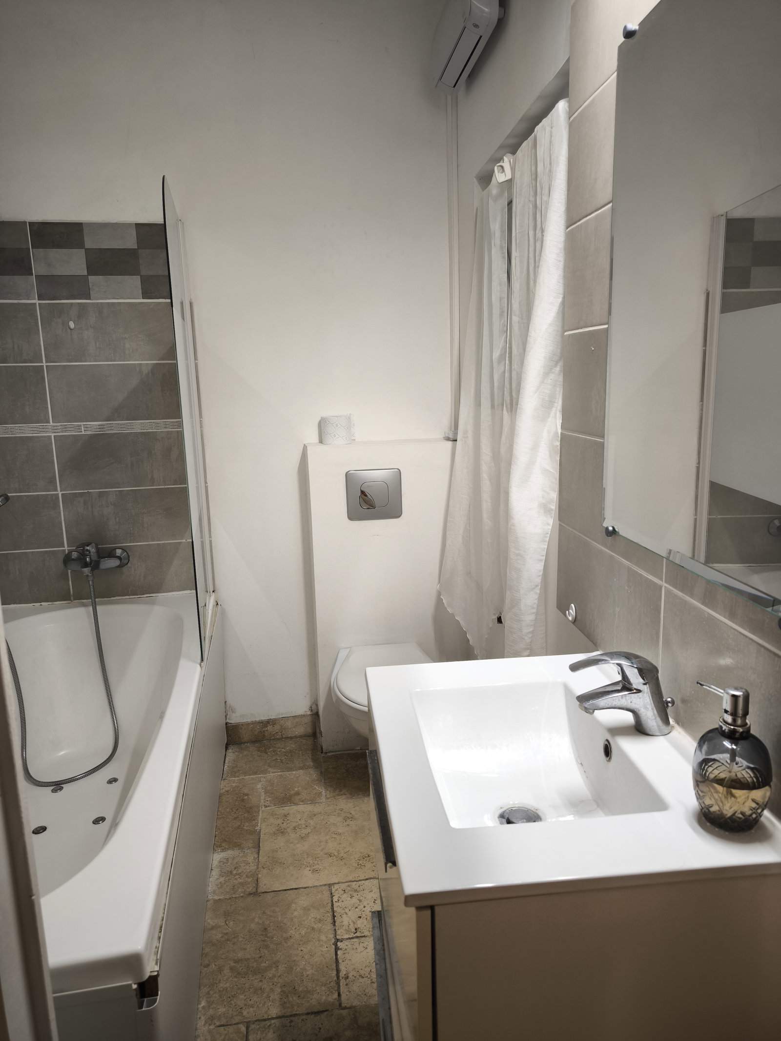 Logement Entier L'Isle-sur-la-Sorgue 265985