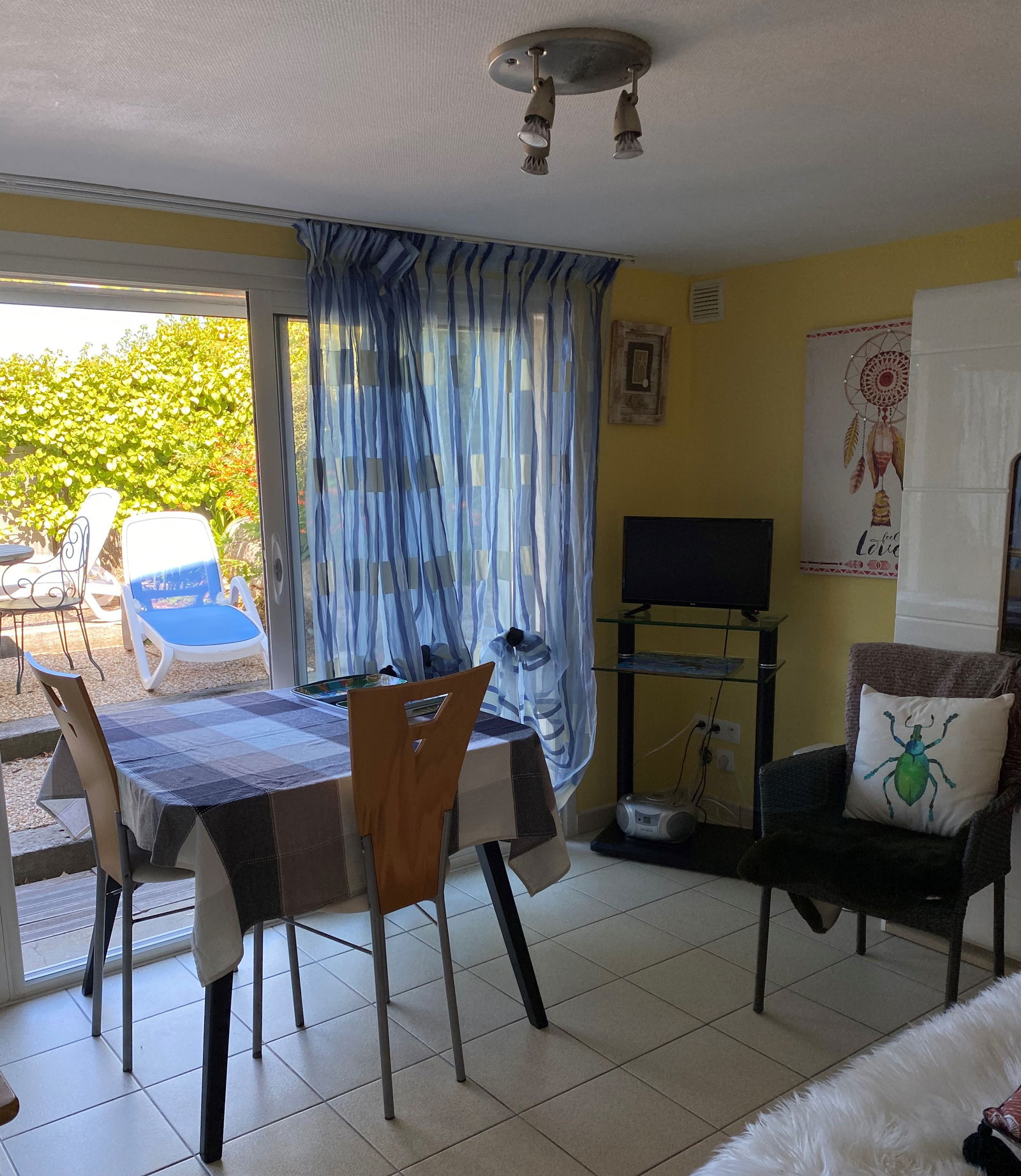 Onofhängeg Studio Louannec 43180