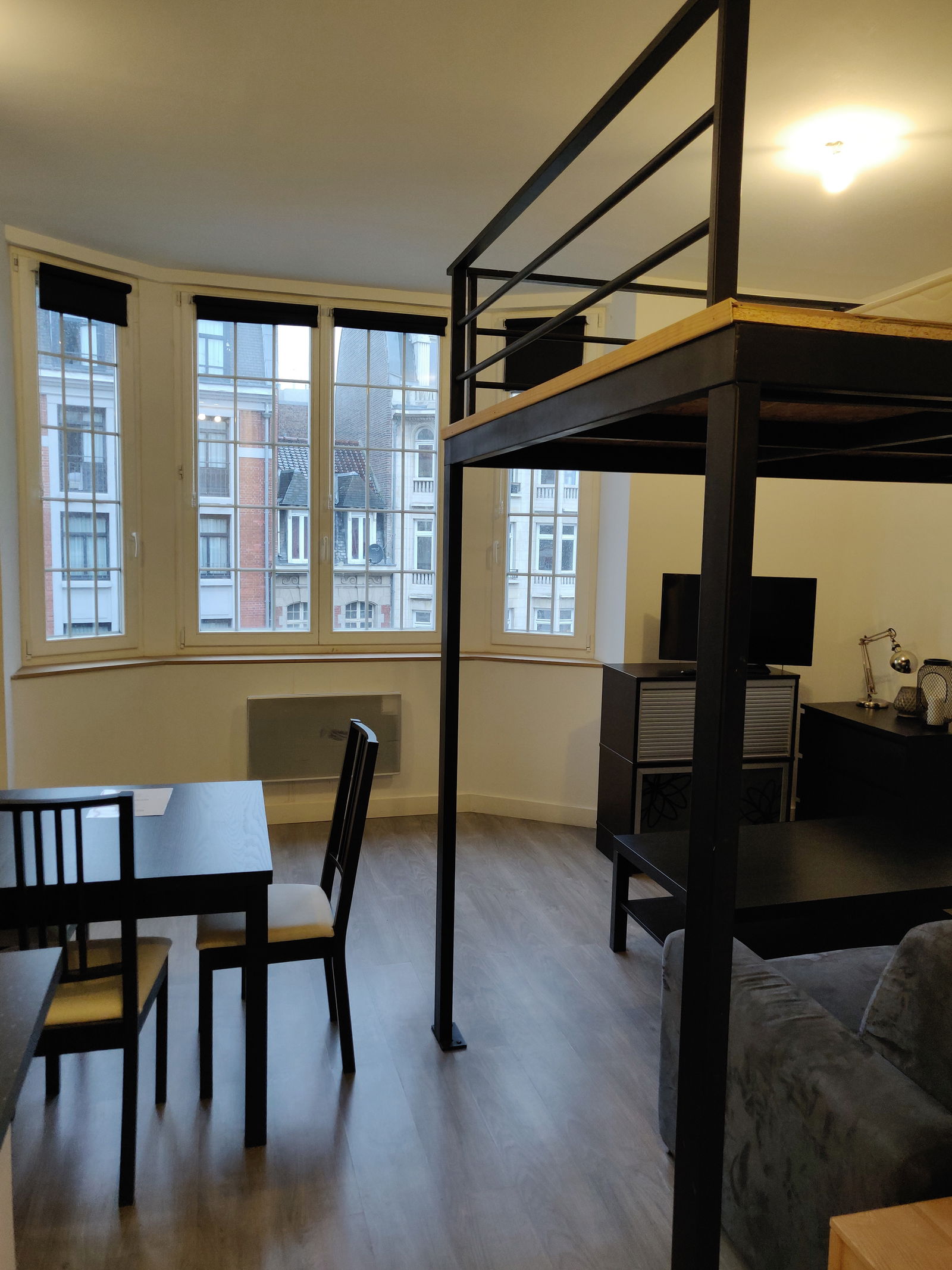 Onofhängeg Studio Lille 216865