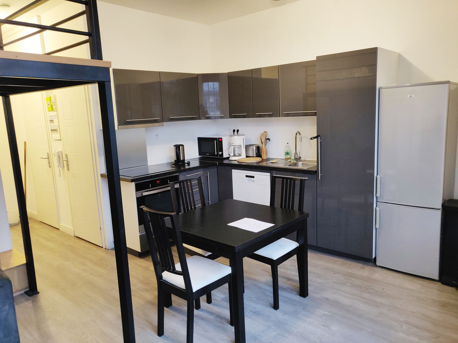 Onofhängeg Studio Lille 216865