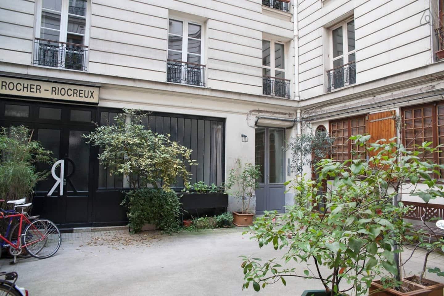 Oberoende Studio Paris 251754
