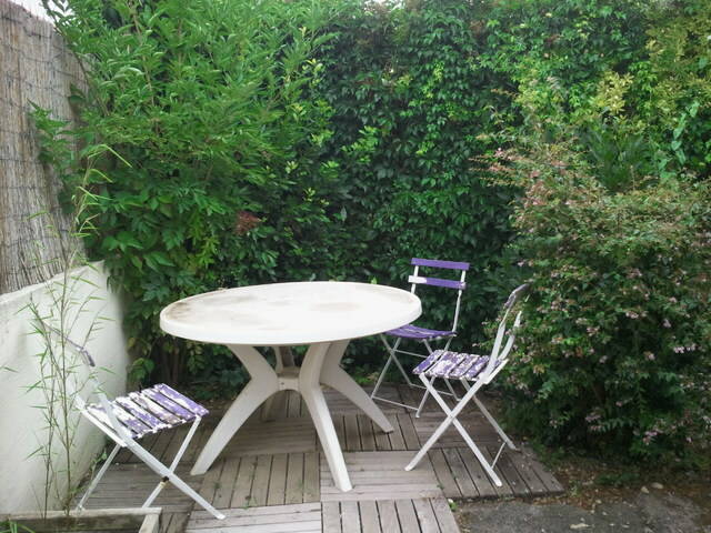 Homestay Marseille 44020-1