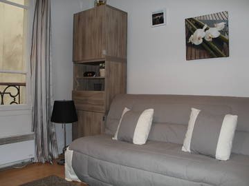 Room For Rent Paris 69902