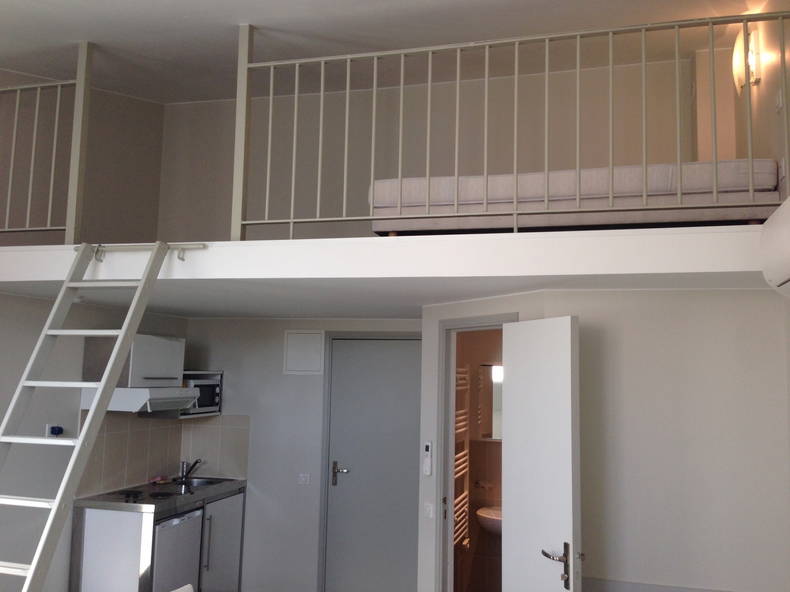 Quedarse En Casa Grimaud 88645-2