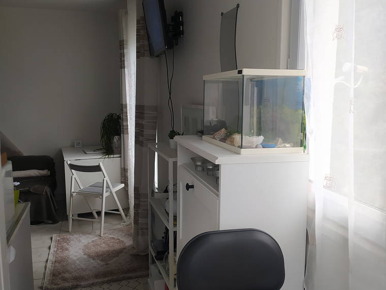 Independent Studio Évry-Courcouronnes 581431