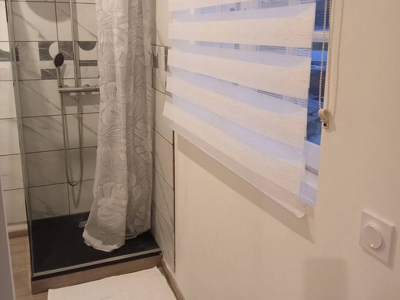 Logement Entier Cozes 657026-5