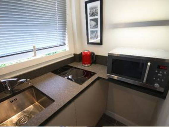 Toda La Casa Cannes 47620-2