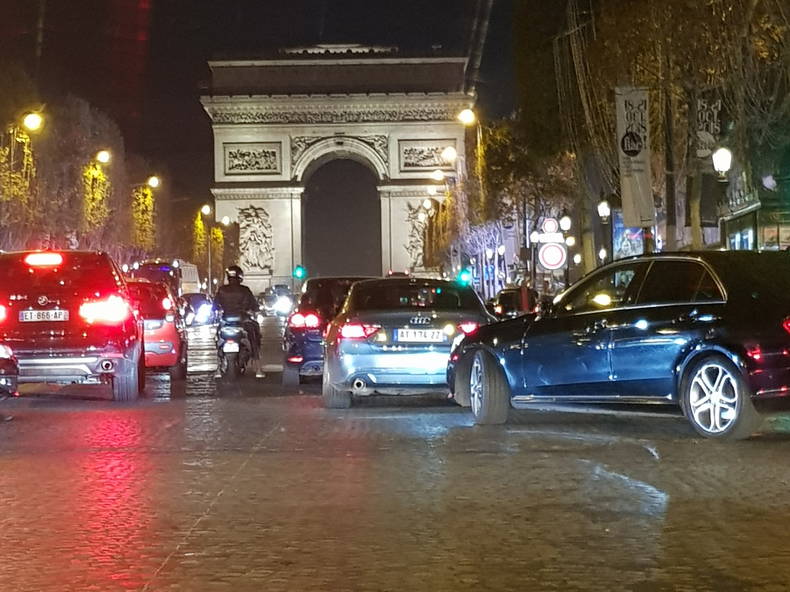 Ganzes Haus Paris 259570-4