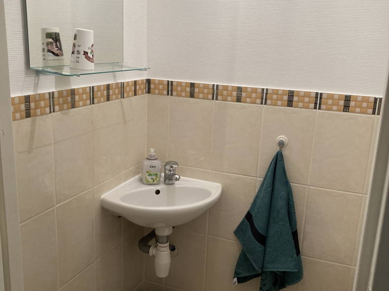 Entire Home Lyon 364919-2