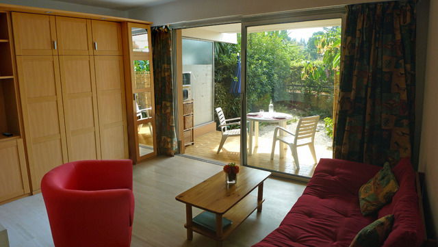 Onofhängeg Studio Nice 24297