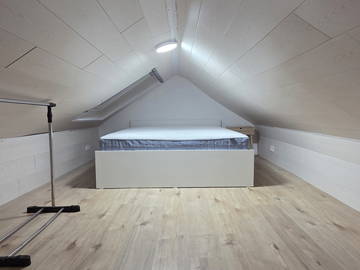 Casa entera en alquiler en Gembloux - foto 3: Habitación 2-3