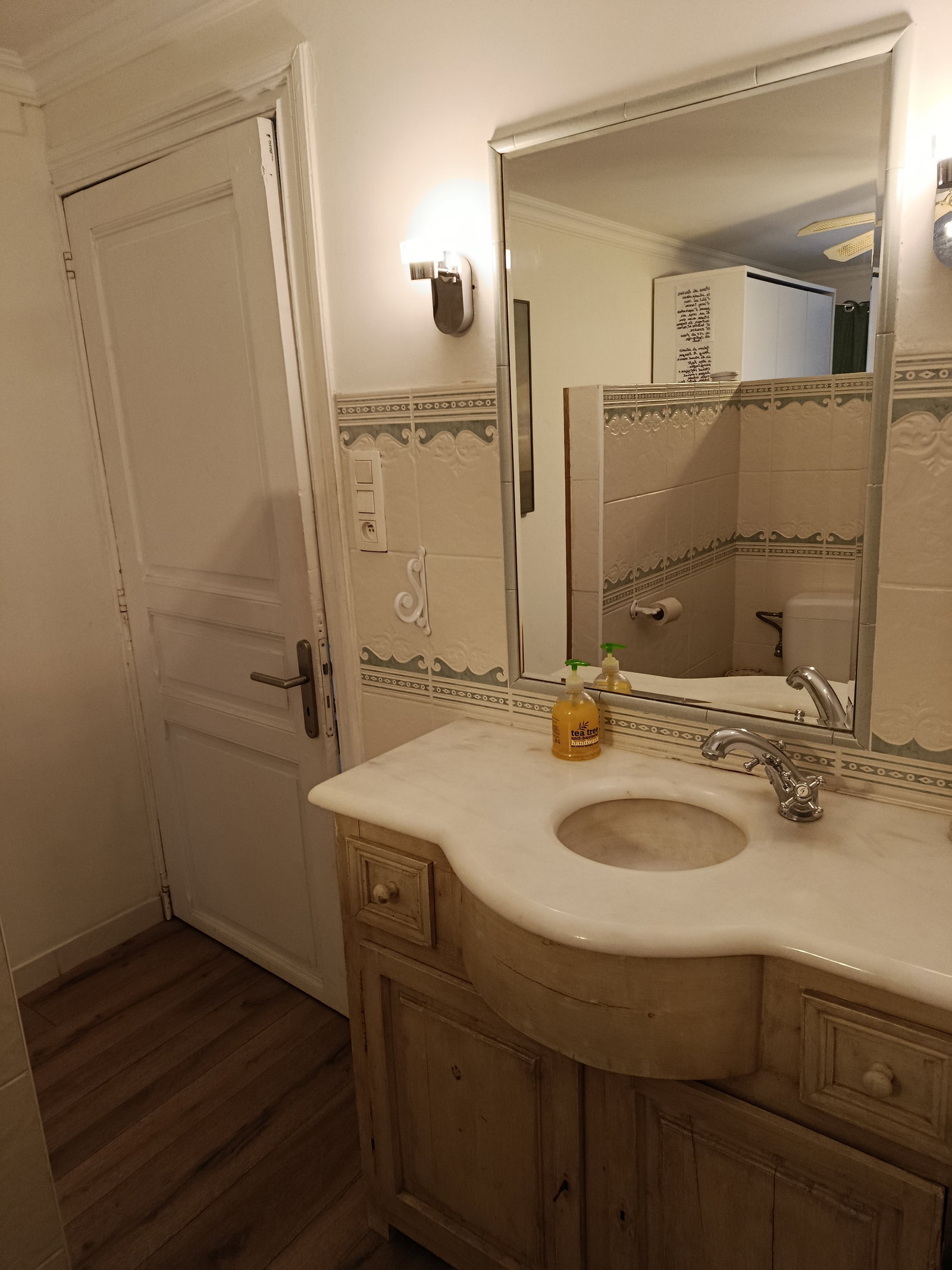 Gehele Woning Florenville 656847