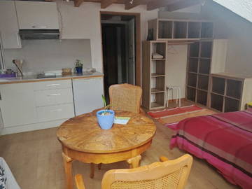 Logement entier à louer à Bourg-En-Lavaux - photo 7 : chambre-7