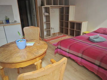 Logement entier à louer à Bourg-En-Lavaux - photo 8 : chambre-8